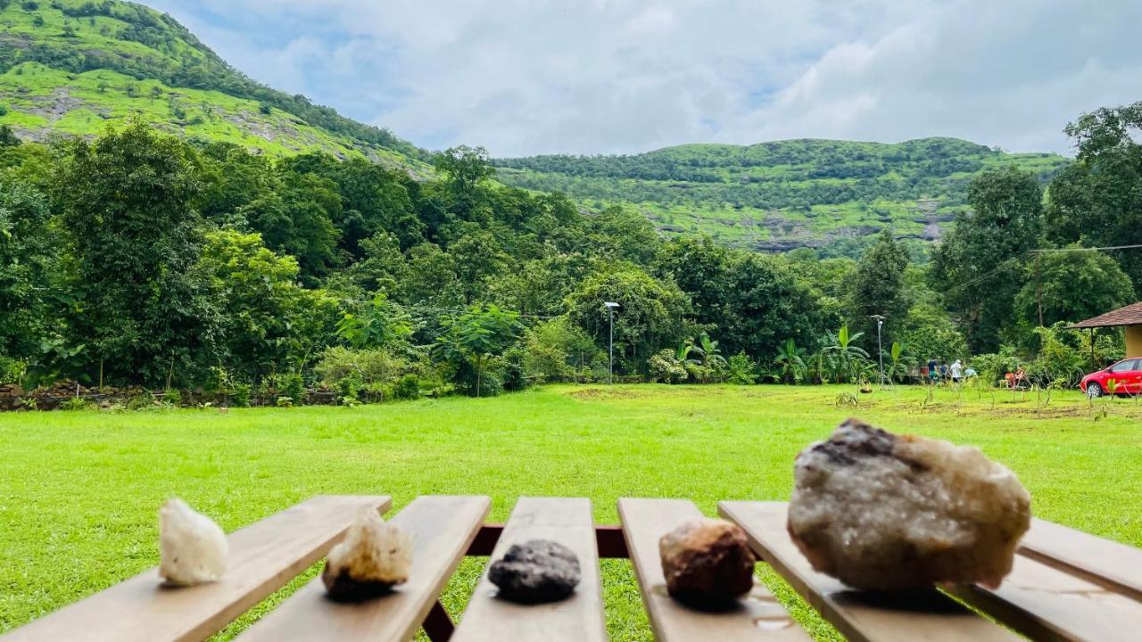 King'S Landing Villa Karjat Esterno foto