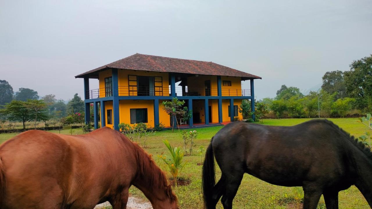 King'S Landing Villa Karjat Esterno foto