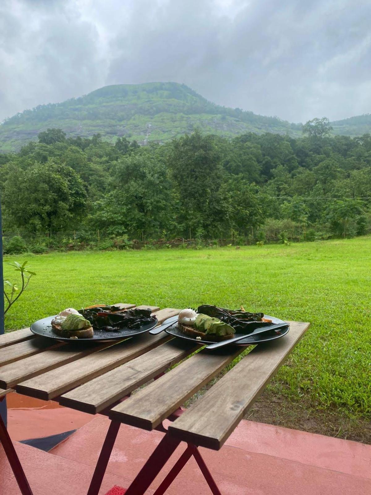 King'S Landing Villa Karjat Esterno foto