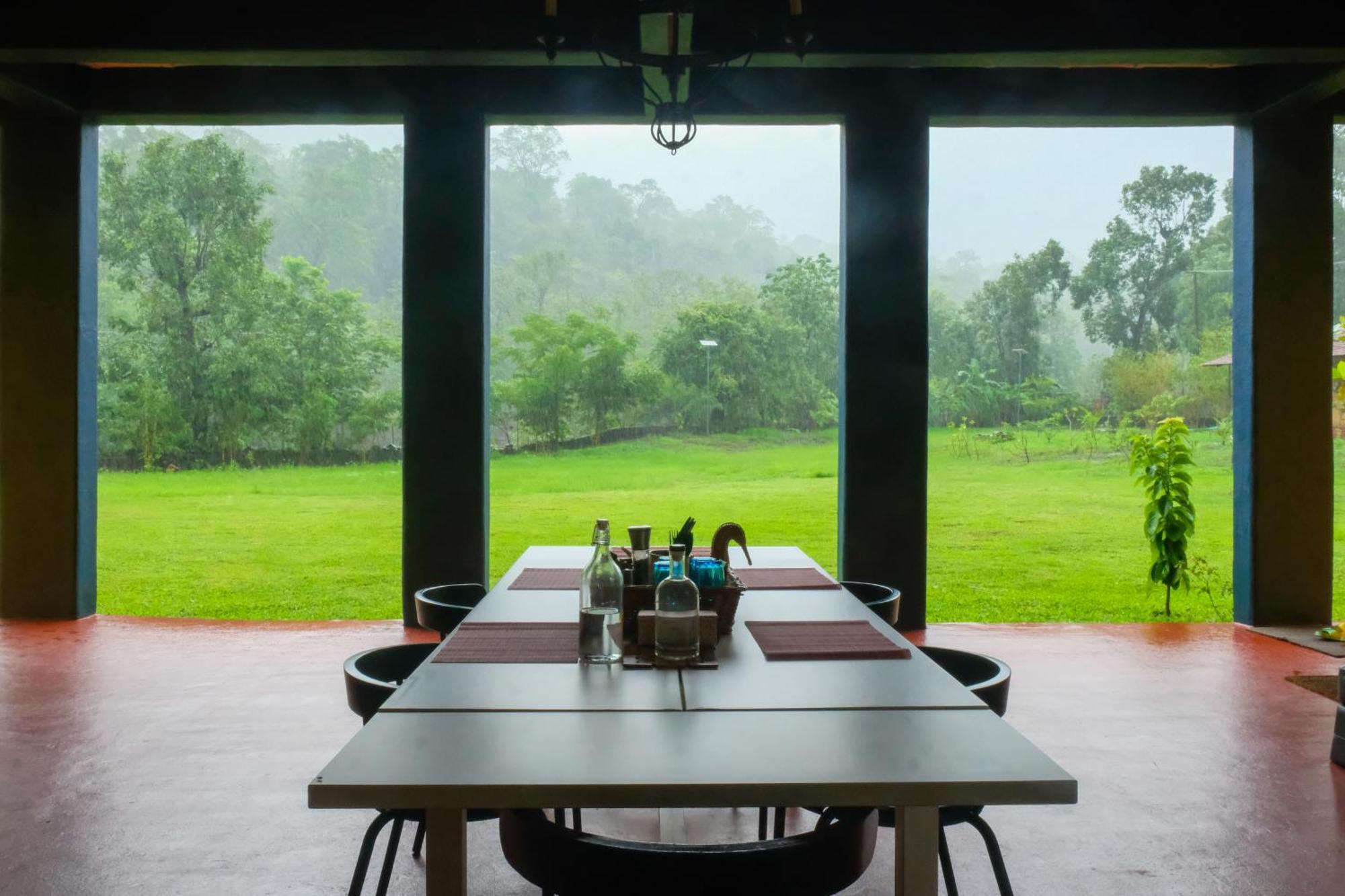 King'S Landing Villa Karjat Esterno foto