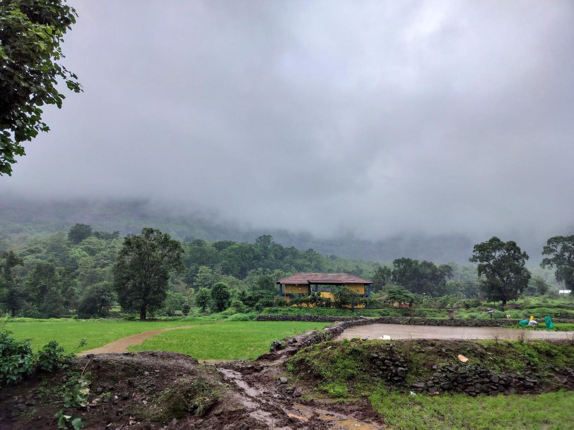 King'S Landing Villa Karjat Esterno foto